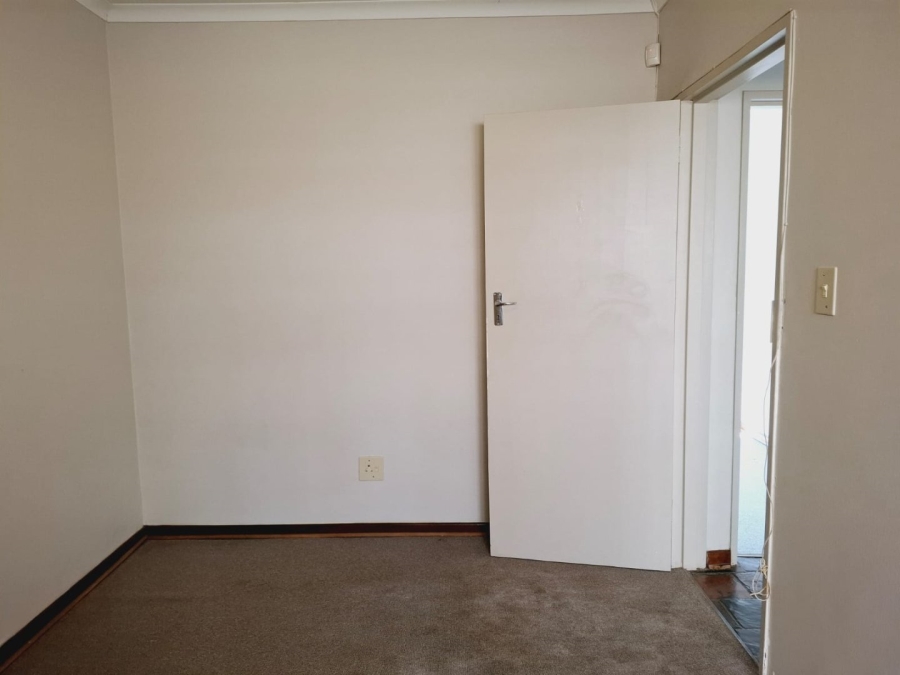 2 Bedroom Property for Sale in Pentagon Park Free State